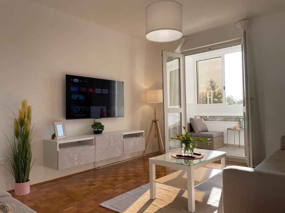 Apartment Bella Veruda In Pula Bagian luar foto